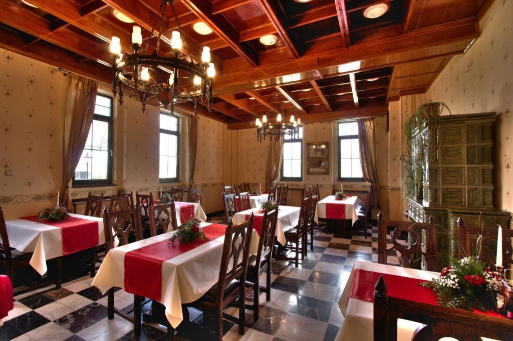 Hotel Castel Dracula Пьятра-Фантанеле Экстерьер фото